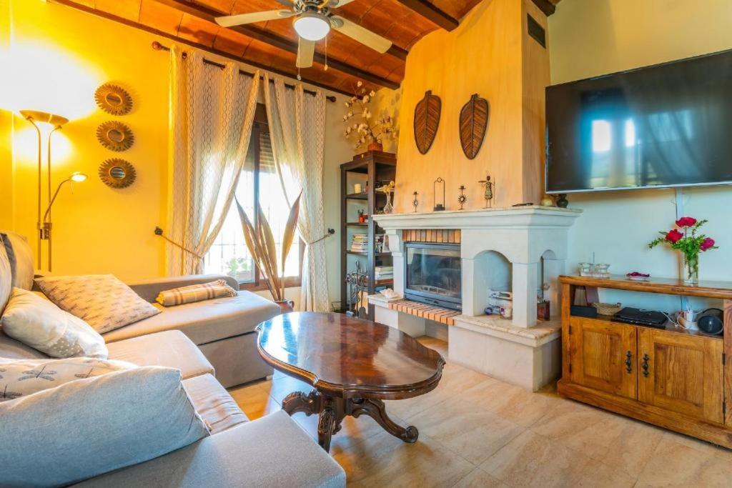 Preciosa Casa Rural A Un Paso Del Centro Villa Malaga Ngoại thất bức ảnh