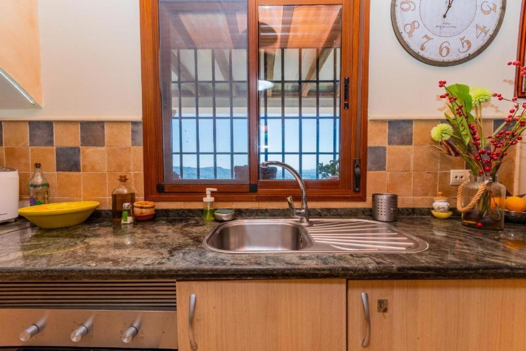 Preciosa Casa Rural A Un Paso Del Centro Villa Malaga Ngoại thất bức ảnh
